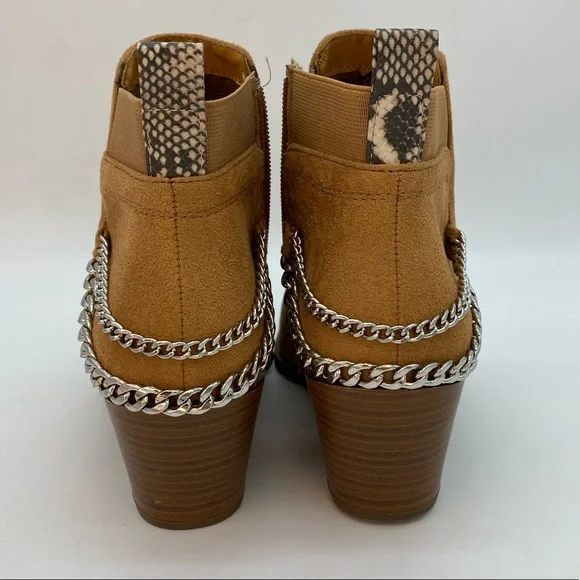 Soda heeled Boots - Picture 3 of 5